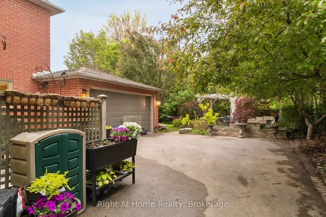 Additional image 47 of 293 River Glen Blvd