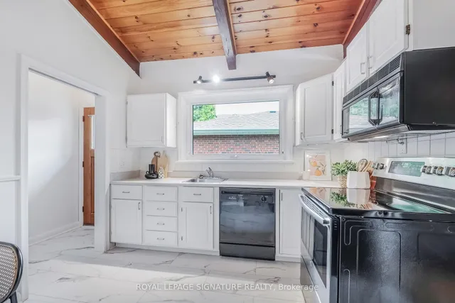 Additional image 10 of 6 Lynn Gate Cres