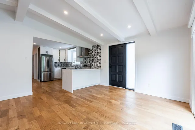 Additional image 21 of 182 Cloverdale Ave