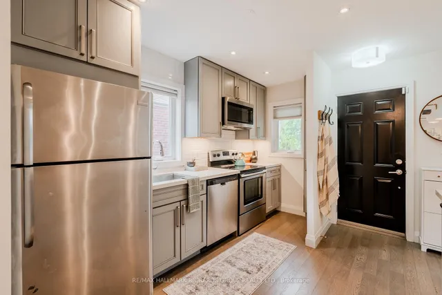 Additional image 9 of 90 Birchmount Rd