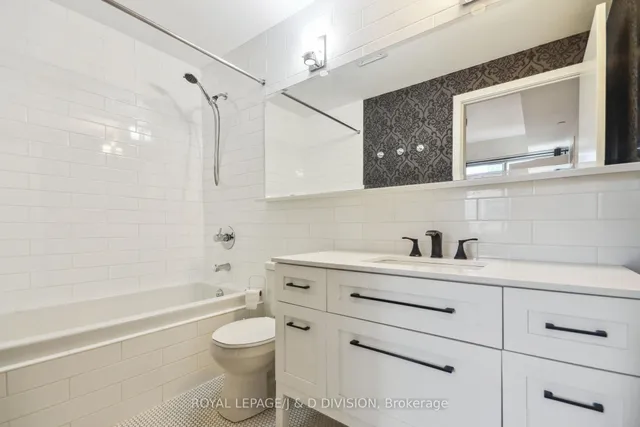 Additional image 13 of 156 Portland St Unit 421