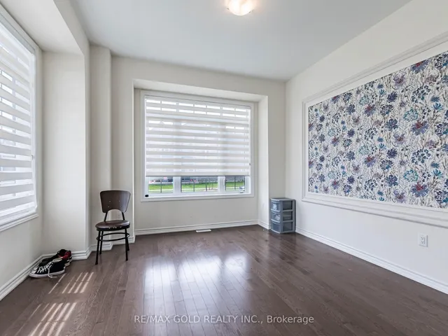 Additional image 39 of 73 Eastman Dr