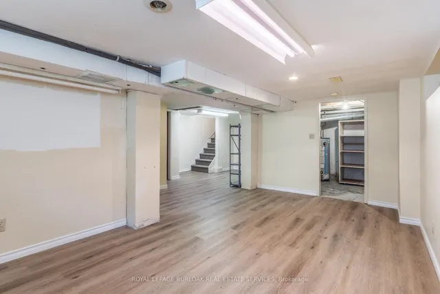 Additional image 21 of 948 Upper Sherman Ave