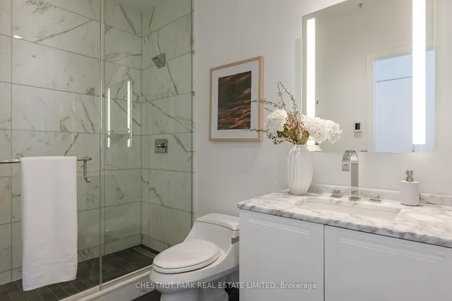 Additional image 30 of 180 University Ave Unit 6104