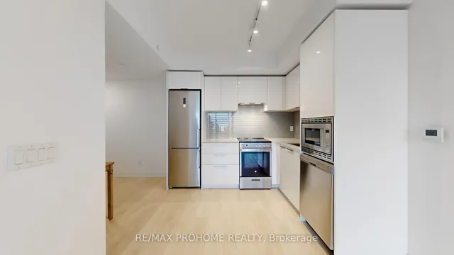 Additional image 13 of 501 Yonge St Unit 1612