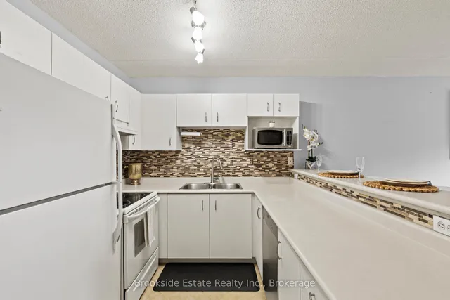 Additional image 7 of 1431 Walkers Line Unit 103