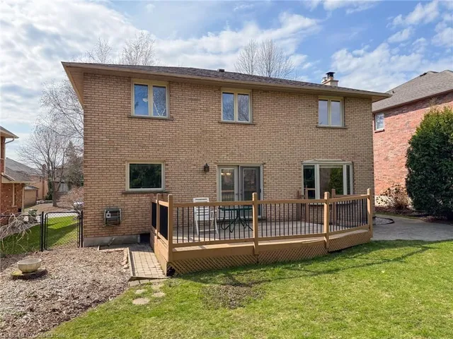 Additional image 6 of 499 Bush Dr