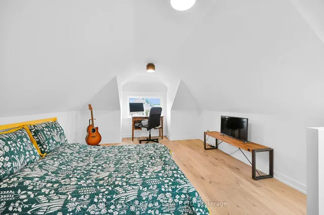 Additional image 34 of 62 Kensington Ave