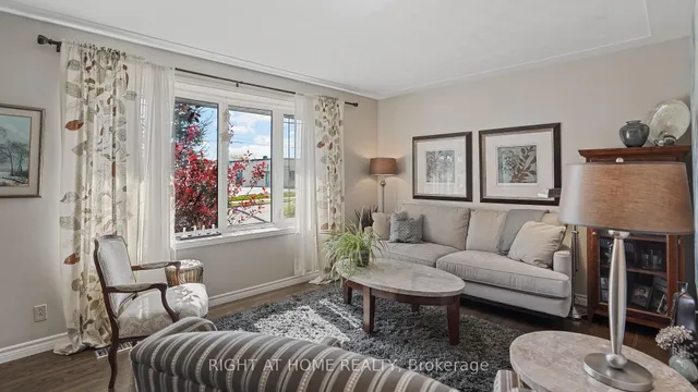 Additional image 7 of 45 Bond St