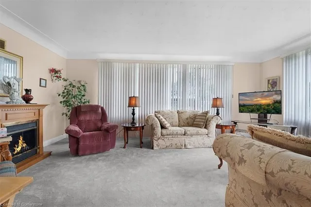 Additional image 9 of 693 Upper James St