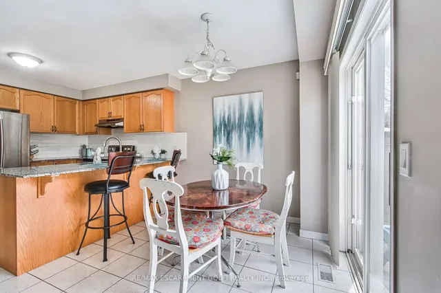 Additional image 13 of 24 DIAMOND Crt