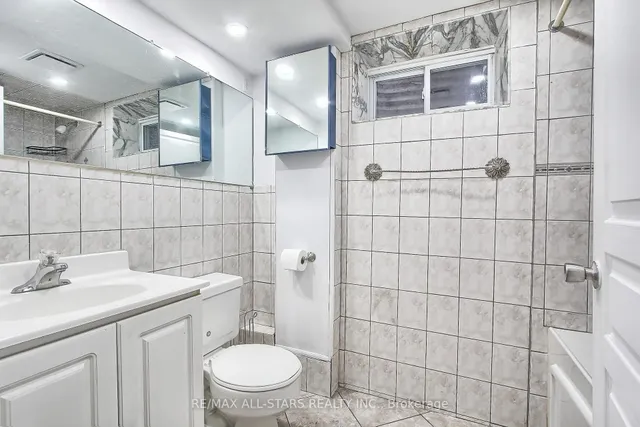 Additional image 39 of 48 Archdekin Dr