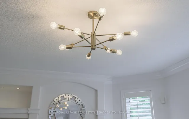 Additional image 14 of 5651 Roseville Crt