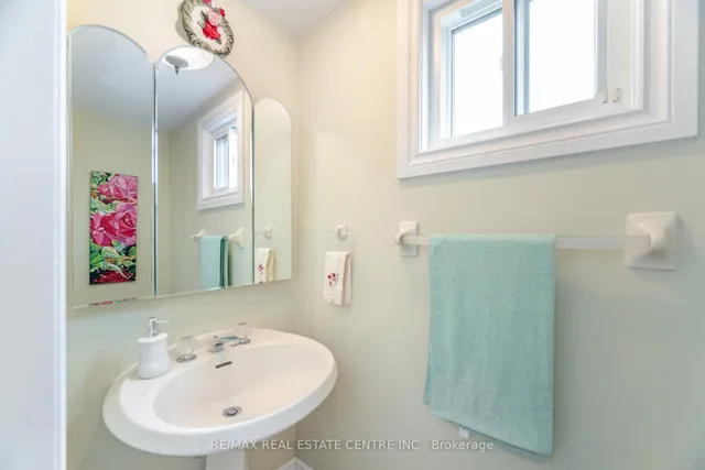 Additional image 23 of 5246 Palomar Cres