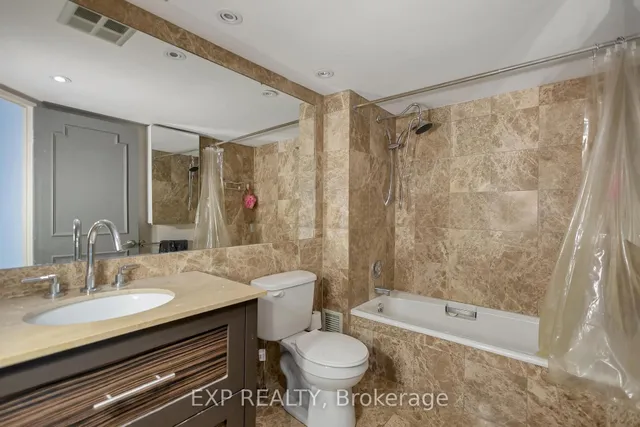 Additional image 18 of 900 Yonge St Unit 601