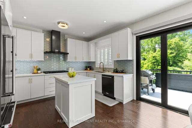 Additional image 13 of 263 Humphrey St