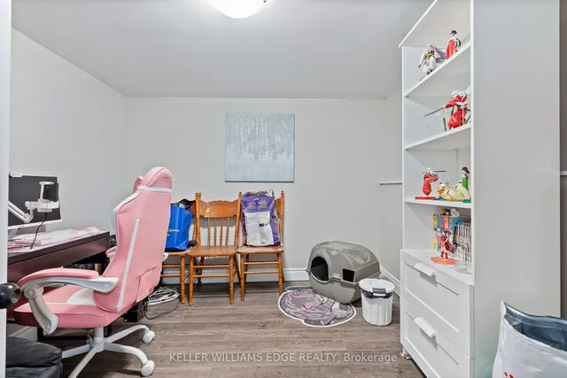 Additional image 34 of 1295 Consort Cres