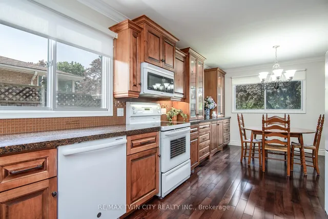 Additional image 10 of 31 Carwood Cres