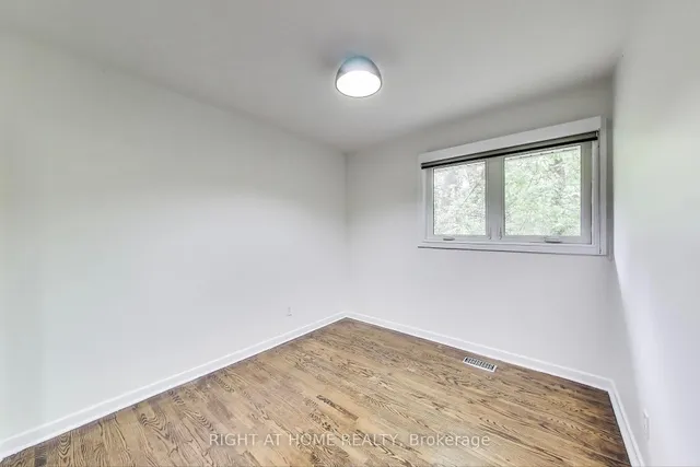 Additional image 11 of 43 Hedges Blvd