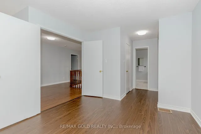 Additional image 16 of 16 Polygon Crt