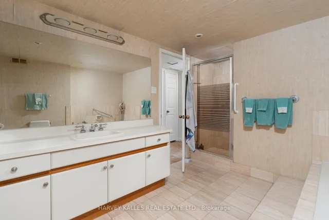 Additional image 34 of 3900 Yonge St Unit 405