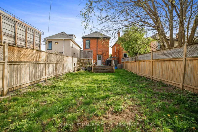 Additional image 33 of 461 Main St