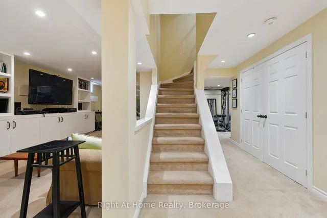 Additional image 42 of 293 River Glen Blvd