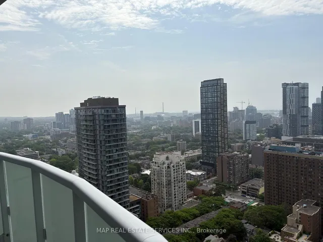 Additional image 8 of 403 Church St Unit 3302