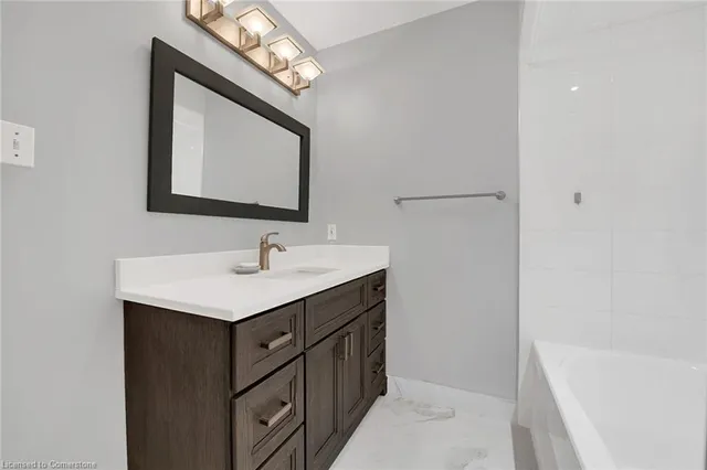 Additional image 25 of 3243 New St Unit 7