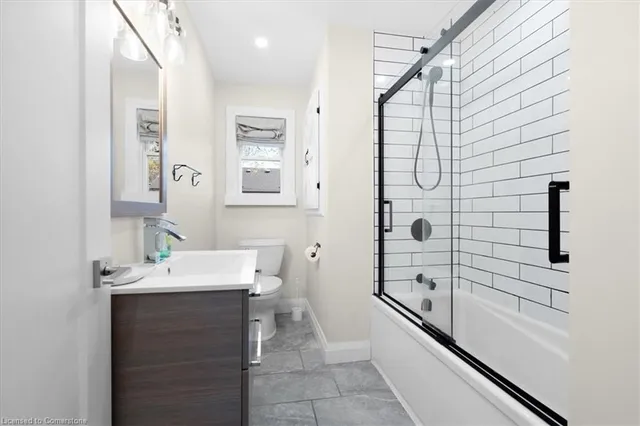 Additional image 25 of 20 Camille Crt