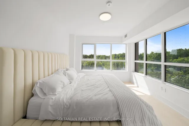 Additional image 25 of 10 Inn On the Park Dr Unit 304