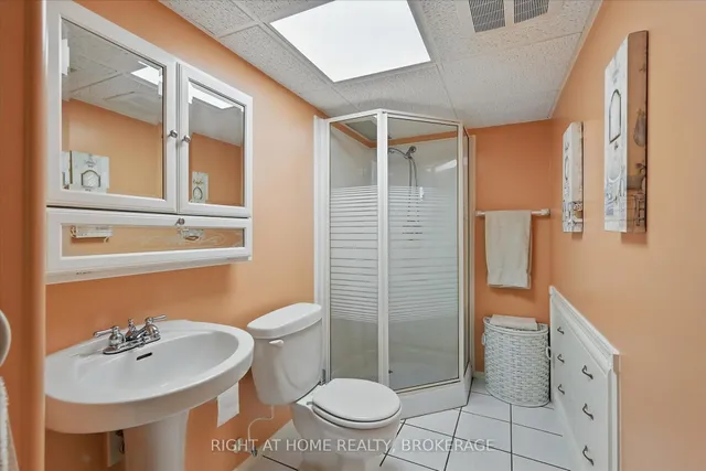 Additional image 32 of 253 Nakoma Rd