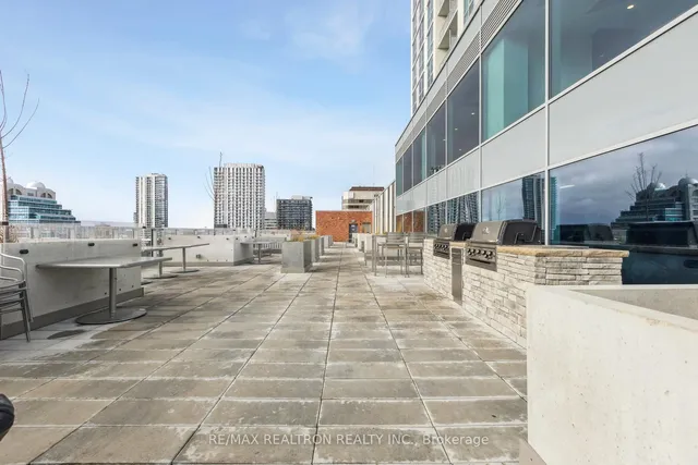 Additional image 29 of 60 Frederick St Unit 2903