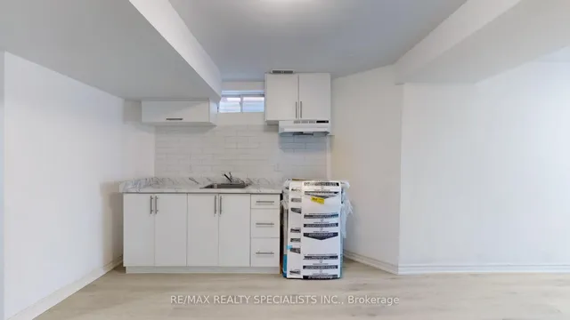 Additional image 34 of 122 Pressed Brick Dr