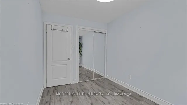 Additional image 26 of 1016 Falgarwood Dr Unit 42