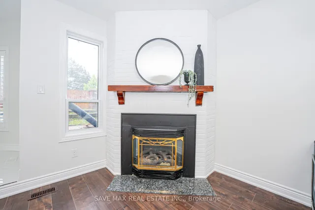 Additional image 33 of 14 Conover Crt