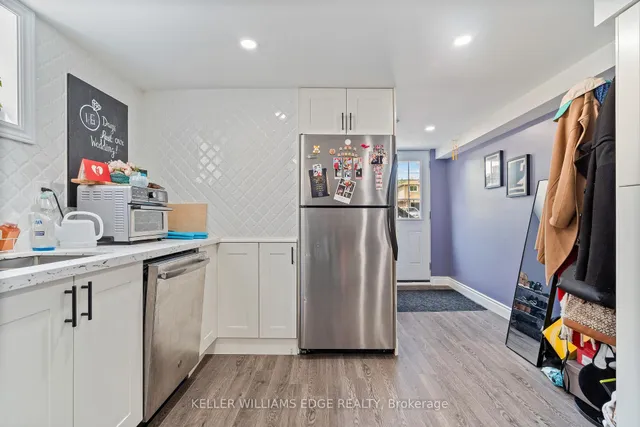 Additional image 28 of 1295 Consort Cres