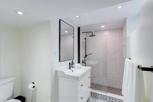 Additional image 40 of 133 Essex St