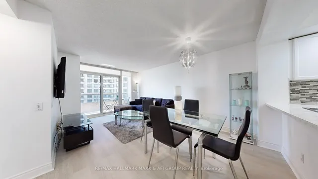 Additional image 11 of 5 NORTHTOWN Way Unit 707