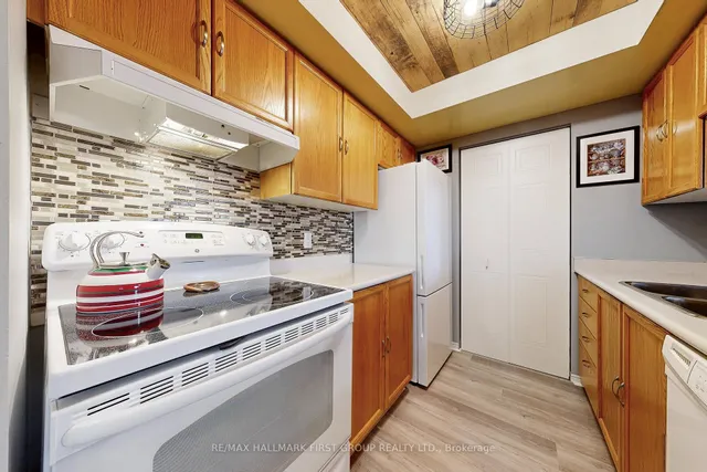 Additional image 6 of 8351 McLaughlin Rd Unit 218