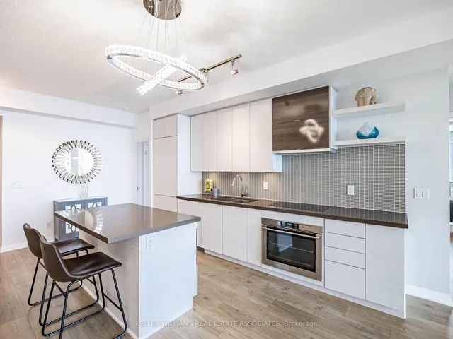 Additional image 16 of 59 Annie Craig Dr Unit 1003