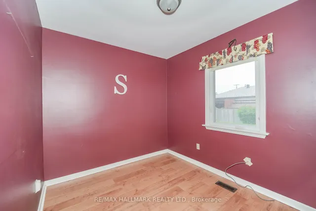 Additional image 21 of 4 Sherwood Ave