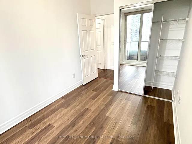 Additional image 21 of 35 Balmuto St Unit 2102