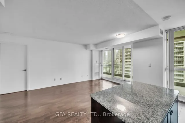Additional image 22 of 209 Fort York Blvd Unit 1068
