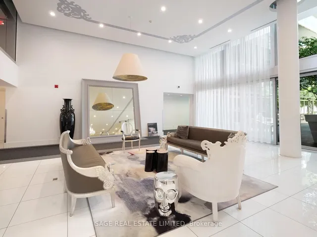 Additional image 8 of 75 Portland St Unit 816