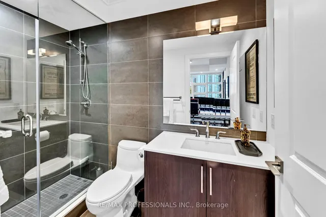 Additional image 27 of 1 Old Mill Dr Unit 329