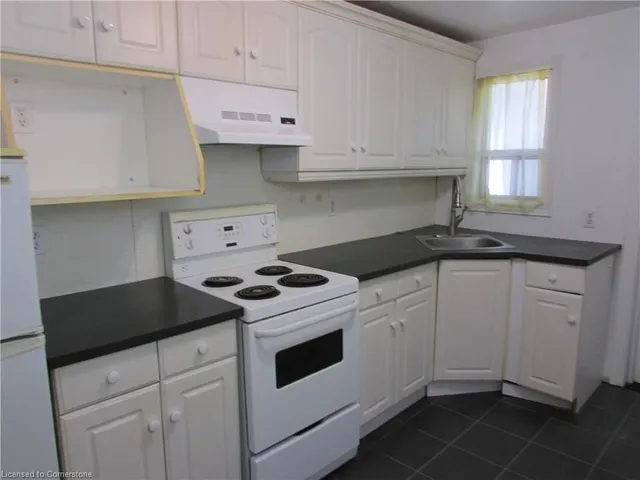 Additional image 4 of 35 Stapleton Ave