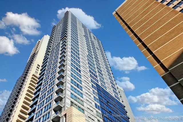 Additional image 28 of 21 Balmuto St Unit 2801