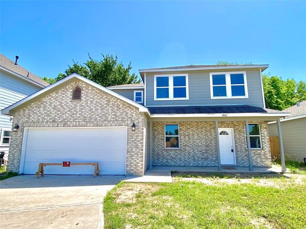 4943 Leamathew St, Houston, TX 77045