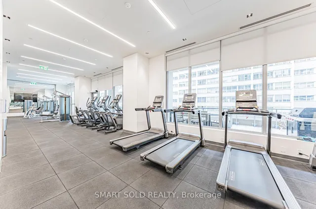 Additional image 33 of 25 Holly St Unit 2003